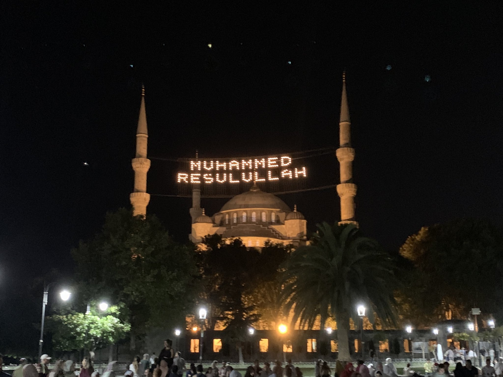 トラベラークロカワ 夜のアヤソフィアとスルタンアフメット ジャーミィ ブルーモスク トルコ イスタンブール T Co Zko3llskoi Twitter