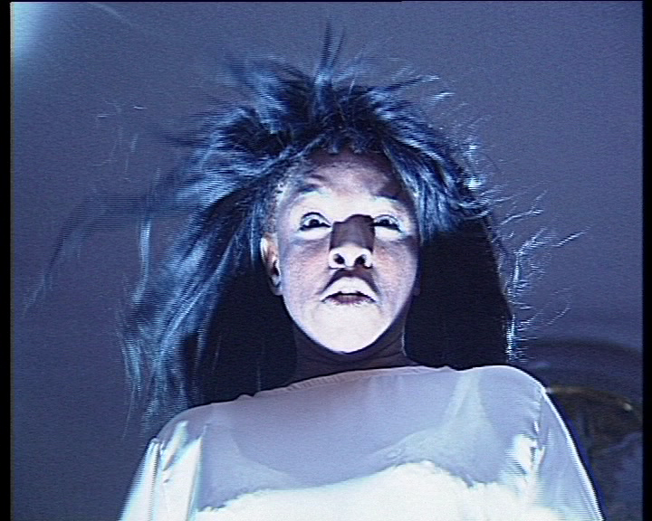 PulseNigeria247's tweet image. Which of these Nigerian movies is the scariest?

a) Koto Aye
b) Witches
c) Diamond Ring
d) Egg of Life