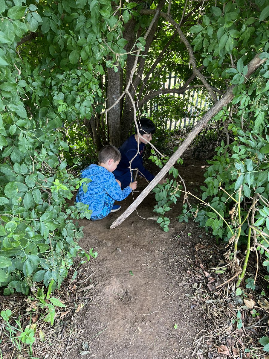 A great start to the summer holidays ‘Let’s Play Out’ sessions. #Summeroffun #play