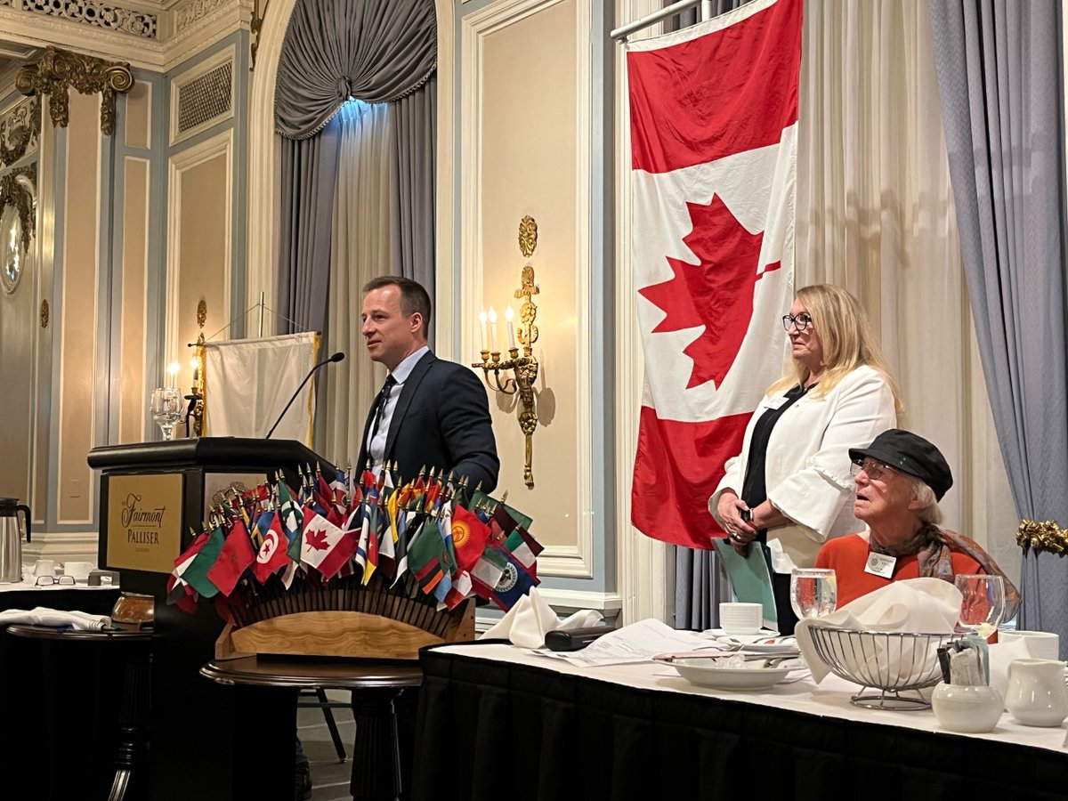 Policy School (@policy_school) on Twitter photo Great to see Associate Professor @jcboucher1 presenting "Russian Disinformation in Canada" for the <a href="/rotaryyyc/">Rotary Club Calgary Downtown</a> at the <a href="/Fairmont_PAL/">Fairmont Palliser</a>. You can read more of his important research here: bit.ly/3PGrd8K Great to see Associate Professor @jcboucher1 presenting "Russian Disinformation in Canada" for the <a href="/rotaryyyc/">Rotary Club Calgary Downtown</a> at the <a href="/Fairmont_PAL/">Fairmont Palliser</a>. You can read more of his important research here: bit.ly/3PGrd8K