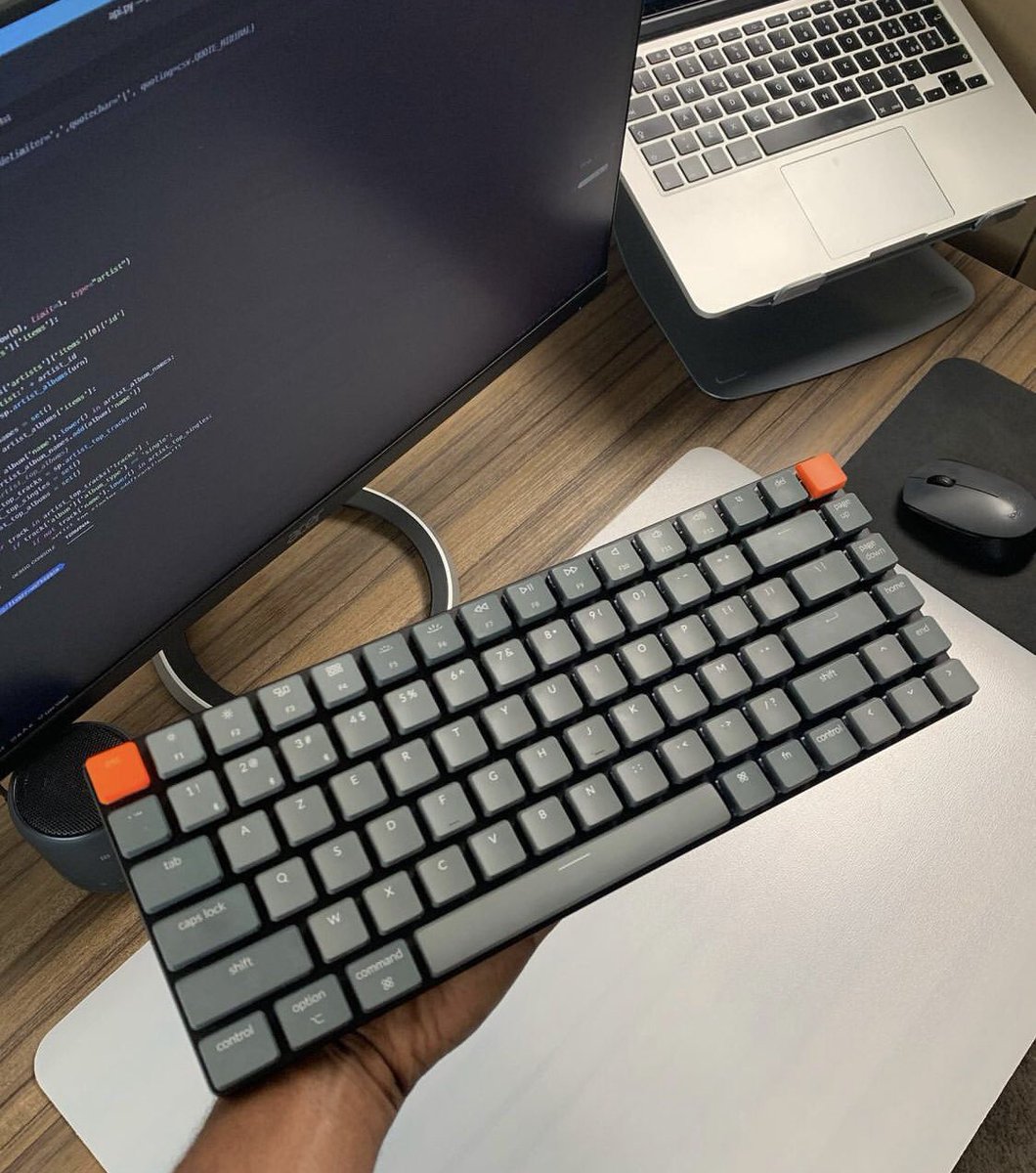 PiusKagga's tweet image. One of my most productive days,throwing away 1000 lines of code…. 
Visit:swifttech.info
#proswifttechnologies