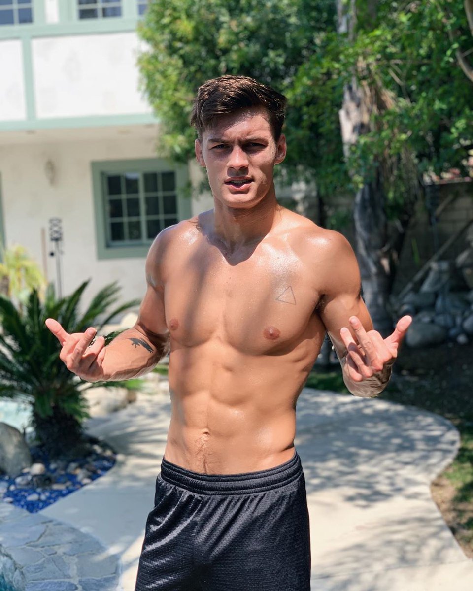 on Twitter: "Dylan Geick"