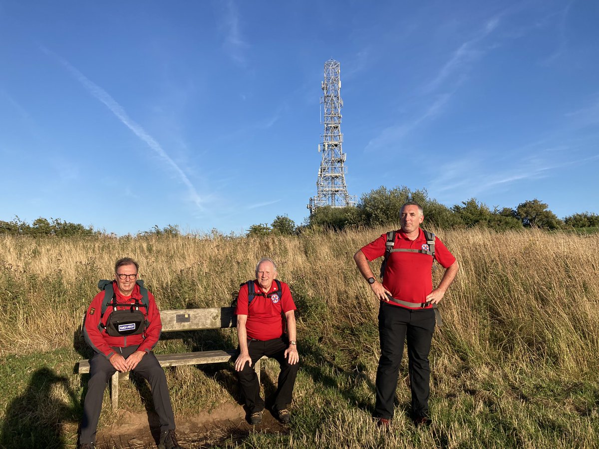 #TrainingTuesday
Tonight was our annual fitness test - a five mile hike around Delamere Forest (and what a perfect evening to be out doing it!)

Well done to all the team who completed within the time allowance 👏👏

#CheshireSearchAndRescue
#24/7