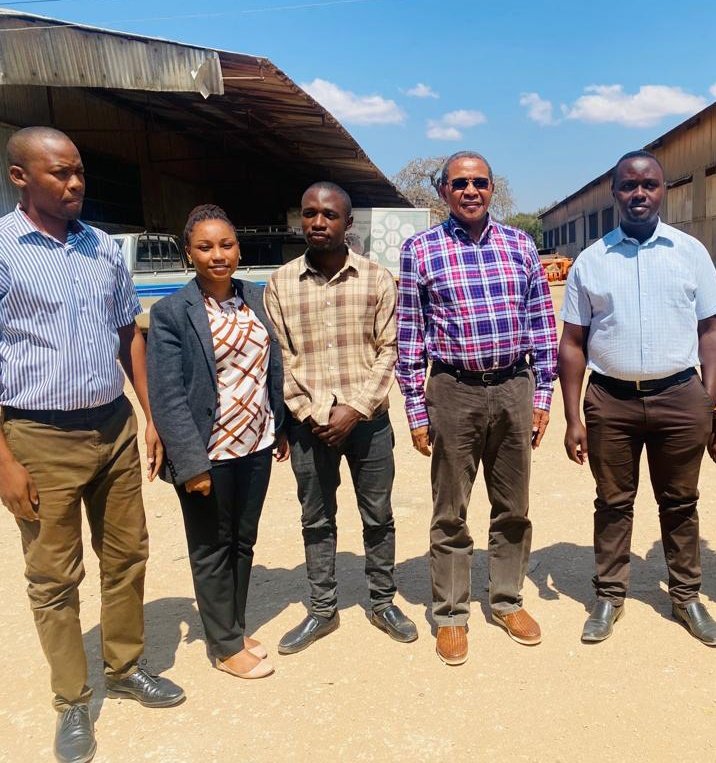 Imekuwa ni furaha kubwa  kutembelewa na Rais Mstaafu wa Jamhuri ya Muungano  wa Tanzania, Mhe. Jakaya Mrisho Kikwete katika Ranchi ya Kongwa leo tarehe 26.07.2022. Mzee Kikwete ni mdau muhimu wa Kongwa Beef na Sekta ya Mifugo kwa ujumla. 

Kongwa Beef ndiyo habari ya Tanzania.💪