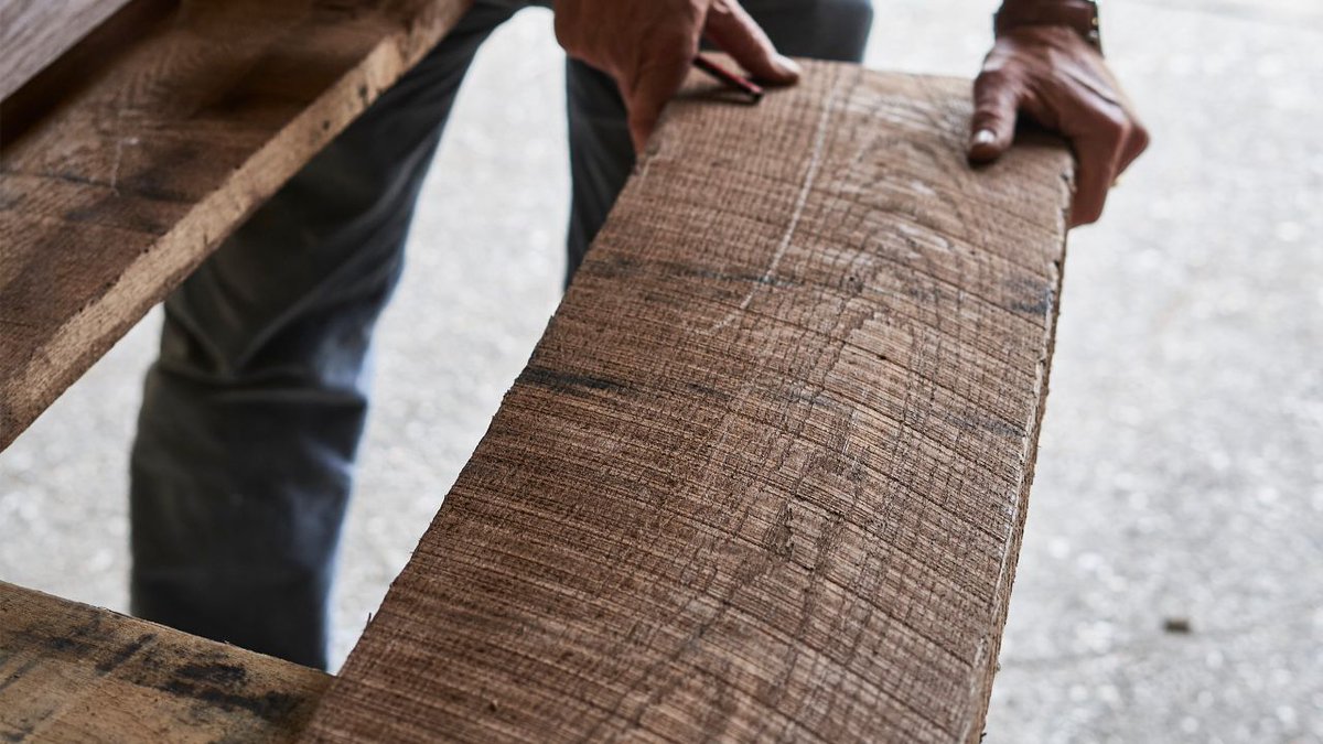 northlandforest's tweet image. "Benefits of #thermalmodification include a reduction in thermal conductivity by around 20–25% compared to its untreated state, a significant benefit for window manufacturers. It also appears to improve the surface hardness of some species." -@ahec_europe 
#hardwood #timber