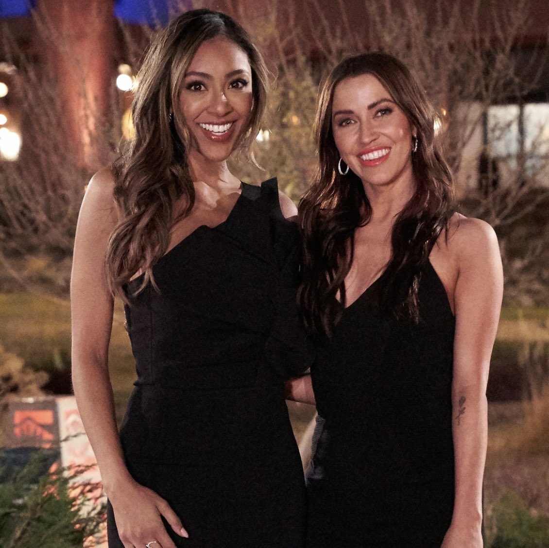 bachelorbtch's tweet photo. Jesse better step it up because I know exactly who would be giving the leads quality advice &amp; actually bringing personality to the host gig…..👀   #TheBachelorette https://t.co/0tBHE5egd6