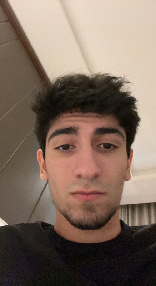 twis acorn tweet media