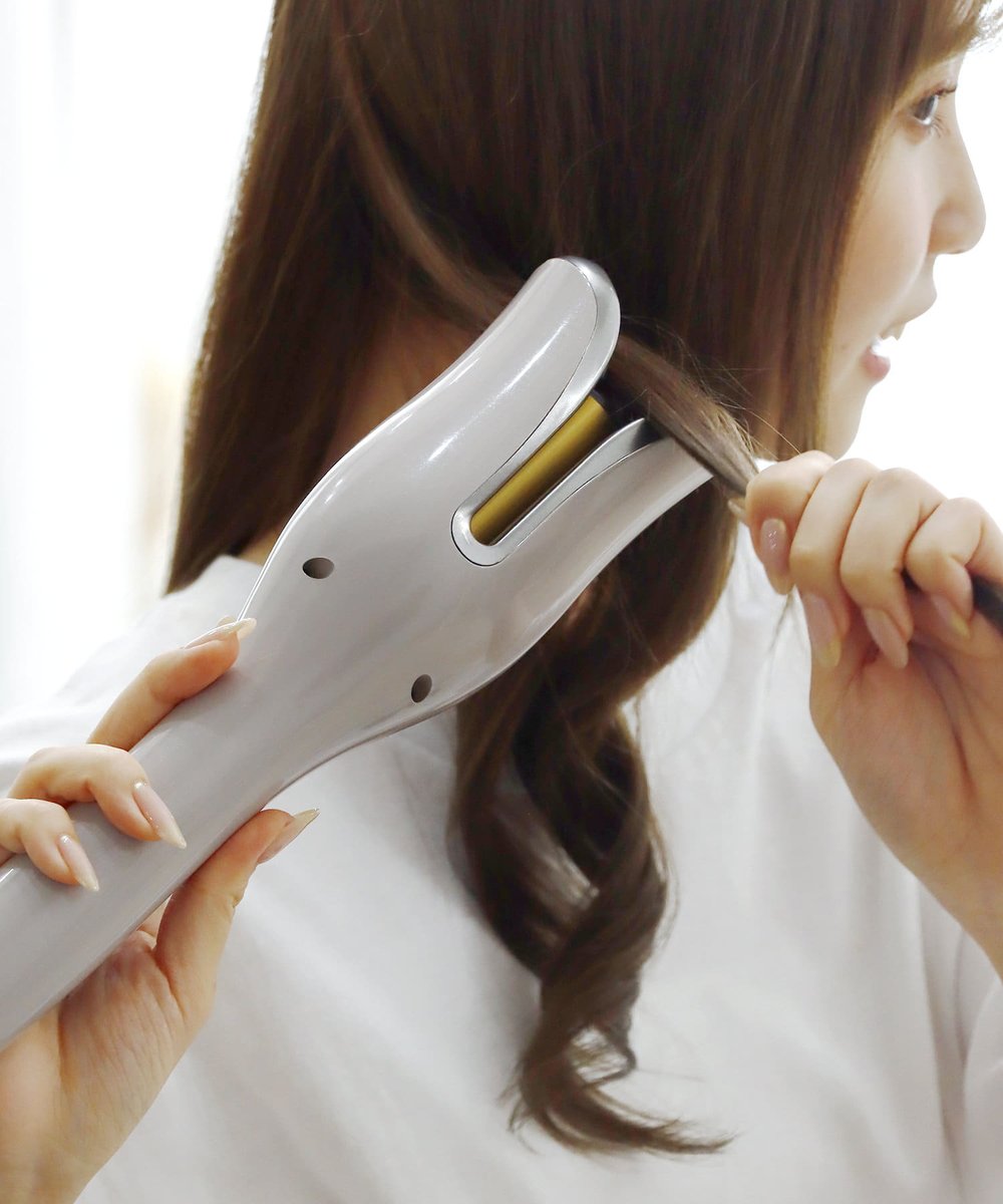 オートカールヘアアイロン　 スリコ　 スリーズ　 3COINS 通販サイト再入荷📢 オートカールヘアアイロン 3,500円(税込3,850円