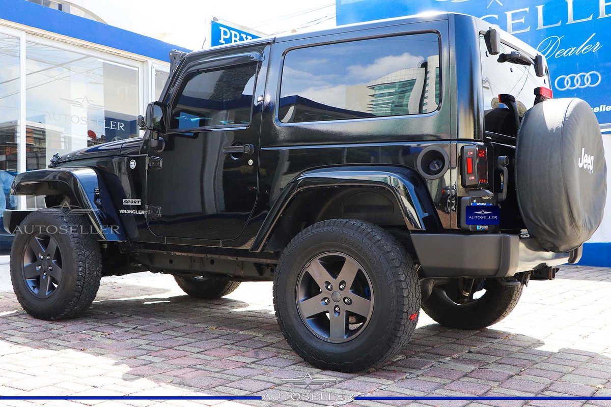 AUTOSELLER2's tweet photo. #JEEP 🇺🇸
🚘#wrangler Sport
✅2013
🚢Importado  
🏁Motor 3.6L V6 
✅Automático 6 Vel
🚙#4x4 
✅Estribos 
✅Capota De Tela y Sólida 
⚡️Extras: 
- Suspensión Levantada 
- Silvines y Stops LED 
- Barras LED
- Jalador  
✅Aros R/17
Precio:Q.173,995
📲WhatsApp:5203-8291
#guatemala https://t.co/QnliOmtn8u