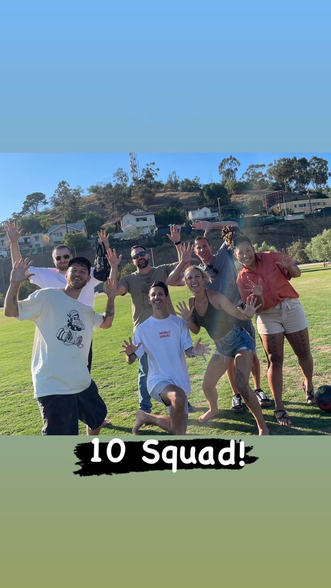kas__vegas's tweet photo. This was a moment! #10Squad #IRL https://t.co/LFRA8G4fLj