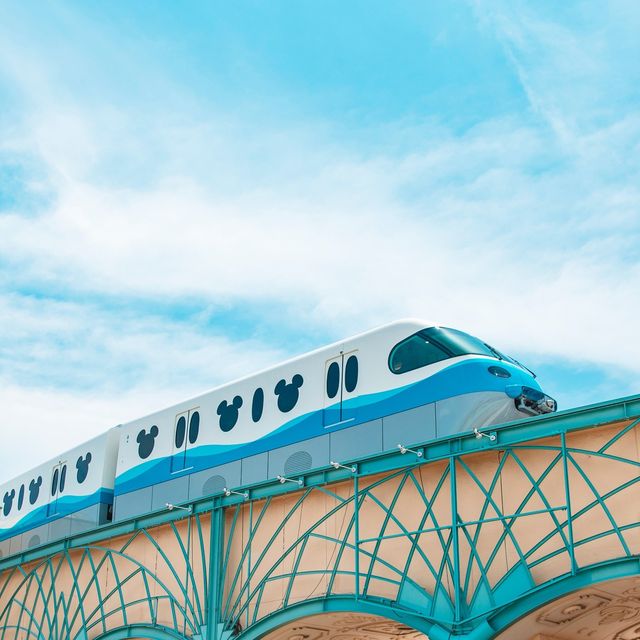 Disney_Info's tweet photo. ✨ディズニーリゾートラインの開業記念日✨ ディズニーリゾートラインは7月27日で21周年を迎えました! これからも、みなさんの夢をのせて走り続けます。 さあ、夢の1日をまたここから始めてみませんか? #disneyresortline #t... https://t.co/pqSnOfIG6A https://t.co/av69KFvFm2
