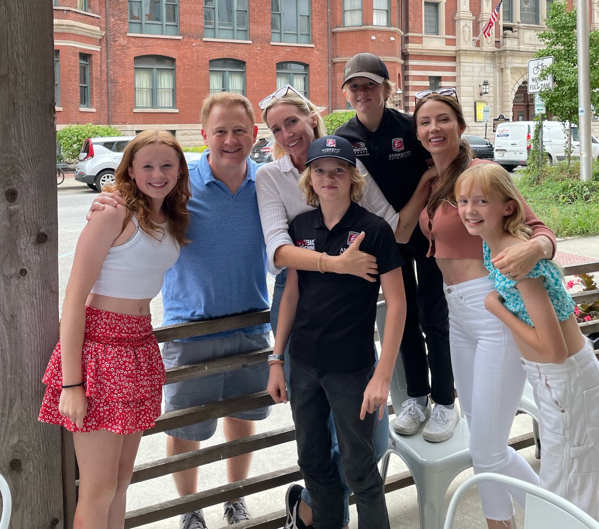 Never know who you’ll run into in downtown Indy! @EmmaDaviesDixon and Susie Wheldon with their (not so) little ones.