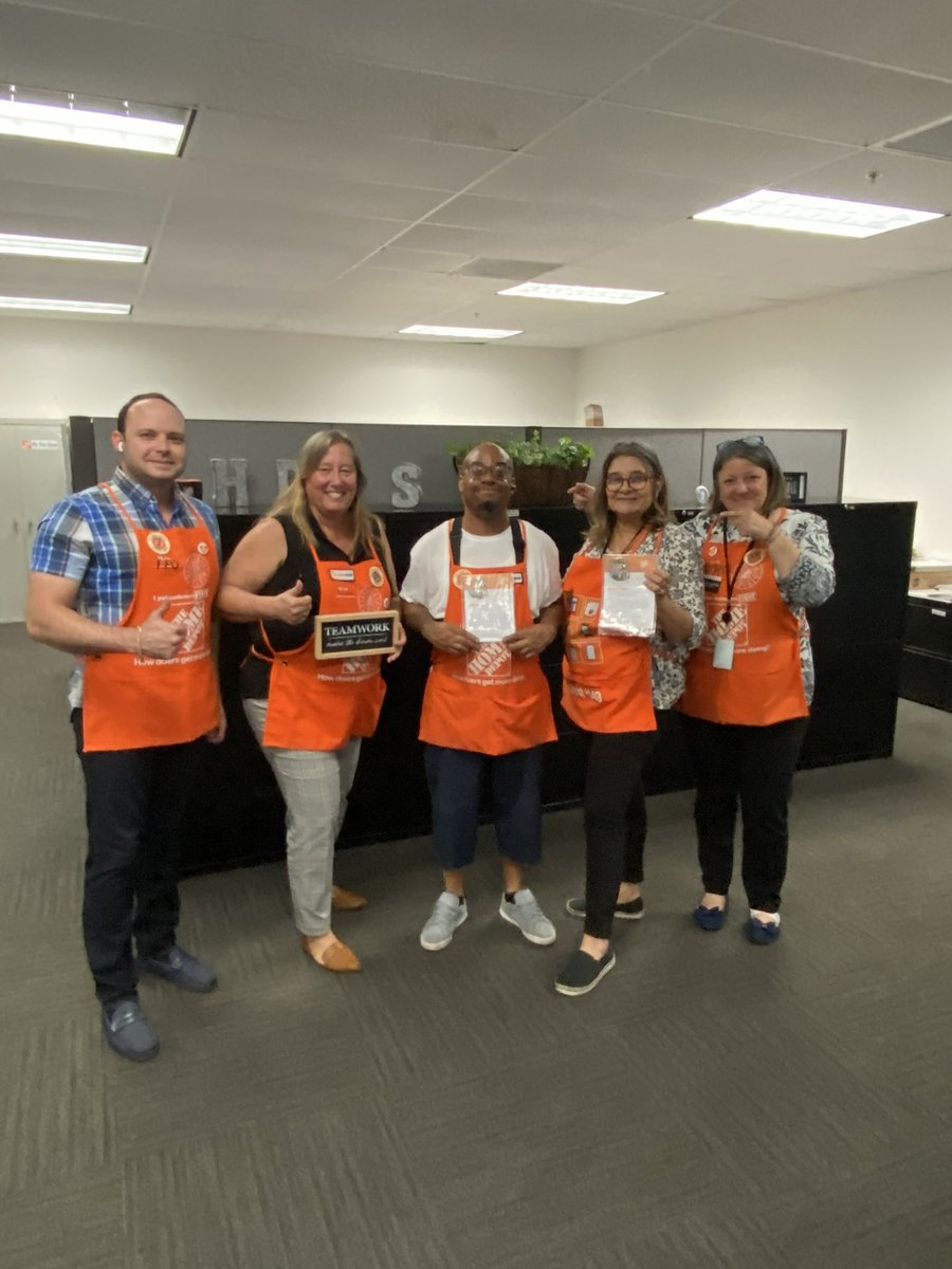 Soraya Alfaro (@sfagra) on Twitter photo And the recognition continues with Joanne, Maria and Dwayne for top IR and Taking Care of our People. Thank you team! @THD_Gabriel_SFL <a href="/MartineMcKenzi4/">Martine McKenzie</a> And the recognition continues with Joanne, Maria and Dwayne for top IR and Taking Care of our People. Thank you team! @THD_Gabriel_SFL <a href="/MartineMcKenzi4/">Martine McKenzie</a>