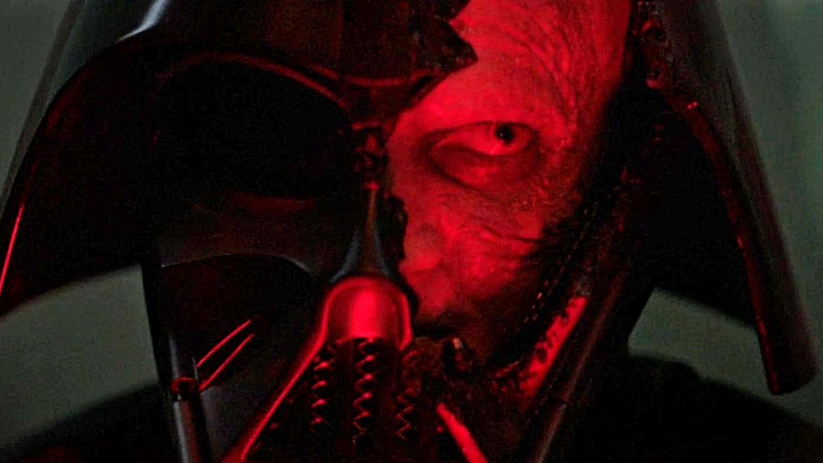 marvelfanworld's tweet photo. This scene has got to be the most visually stunning in all of #StarWars https://t.co/QnePjHiH0n