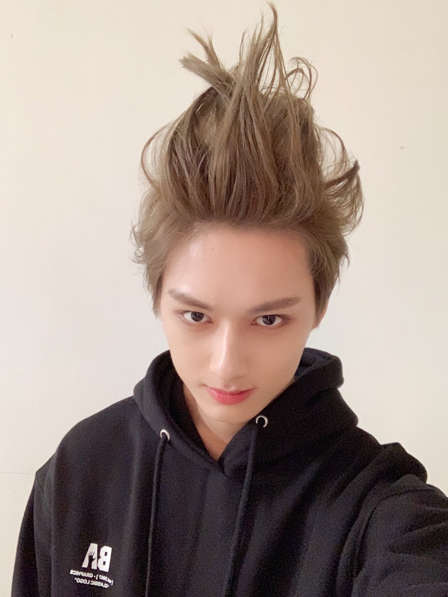 random jun (@randomjunnie) on Twitter photo 