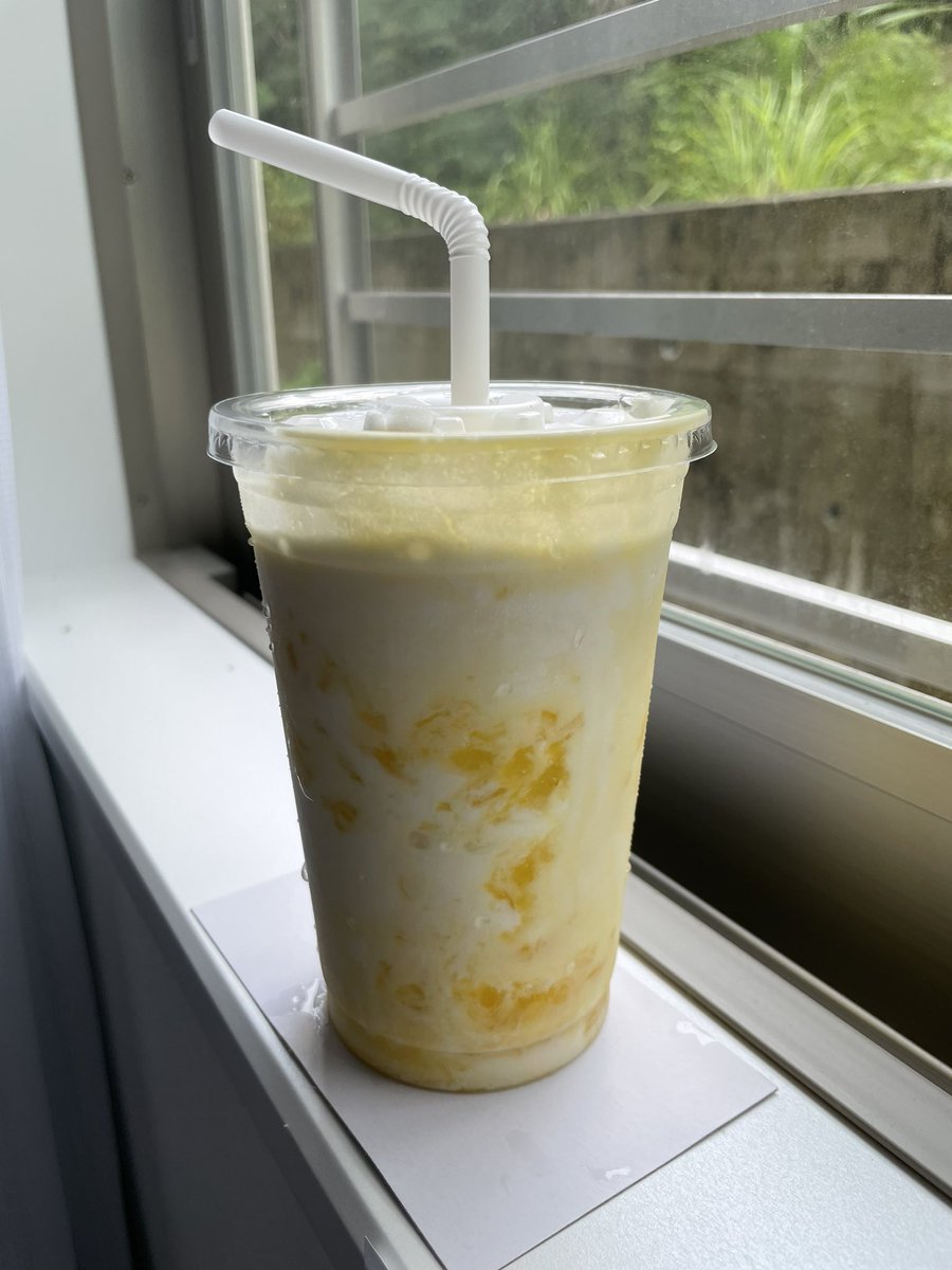 ygrecsa's tweet photo. モスバーガー混ぜるシェイク
南国パイン https://t.co/ou3Ecvr1LQ
