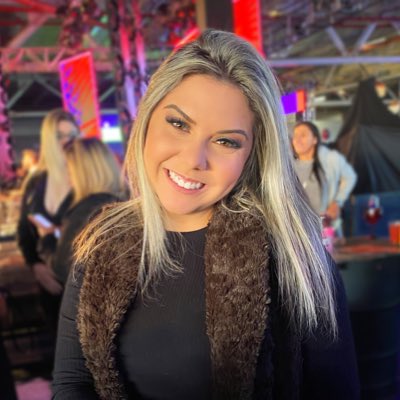VitKaroline_'s tweet photo. #NovaFotoDePerfil https://t.co/P52MA0v2x2