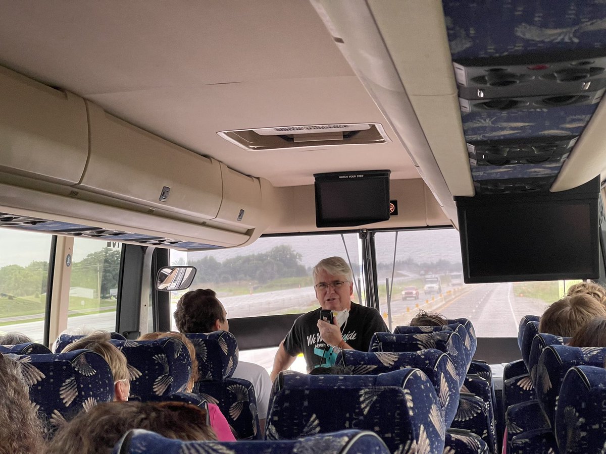 TheJenCrossley's tweet photo. Thank you @MayorHamilton for sponsoring a ride to the statehouse yesterday. I had the opportunity to testify in favor of a woman’s right to choose &amp; in opposition of SB1. @SenatorYoder is a champion for reproductive justice &amp; we will continue fighting for choice in #Indiana https://t.co/Sz4n83RAGh