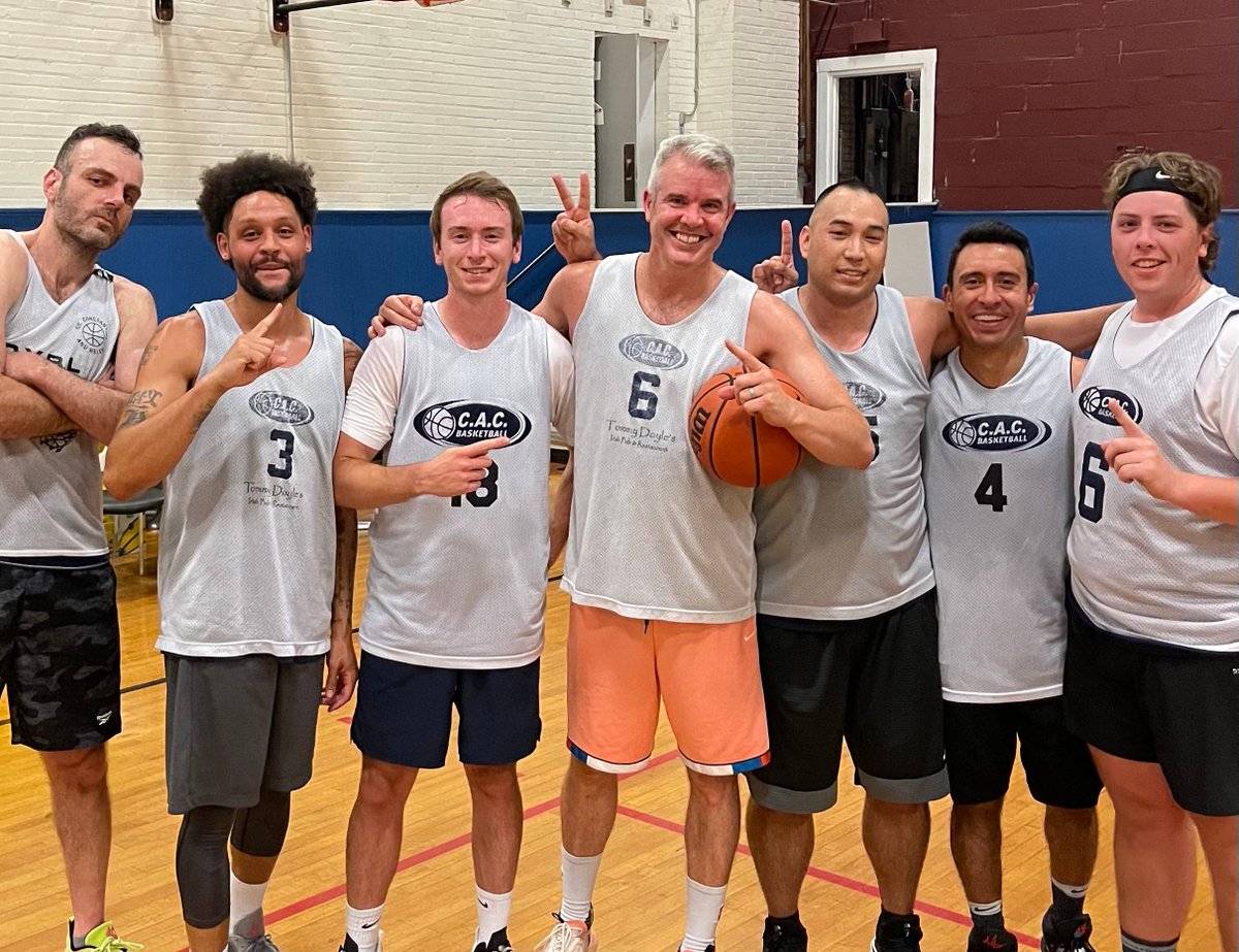 CACBasketball's tweet photo. Spray'N'Pray are your Spring 2022 #5v5Draft Champions

@mattyj313's squad knocked off #1 seed (10-0) Run'n'Gun in the semis and #2 seeded Championship Bound in the Finals on the way to the title! https://t.co/Kc1SHGOQsC