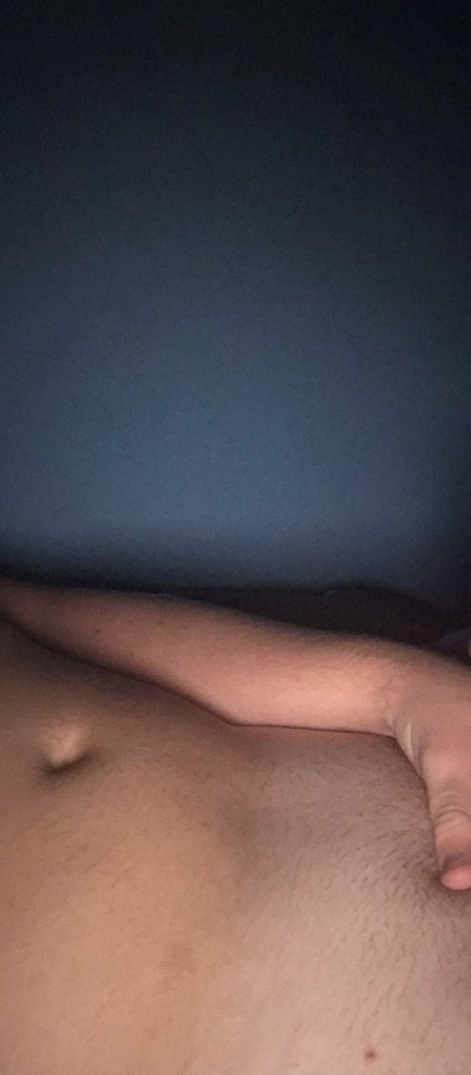 yourpleaserrr's tweet photo. @OnlyFansHero follow and you’ll get this full pic for free

https://t.co/Lnyt88DRym https://t.co/2nJfh59DB5
