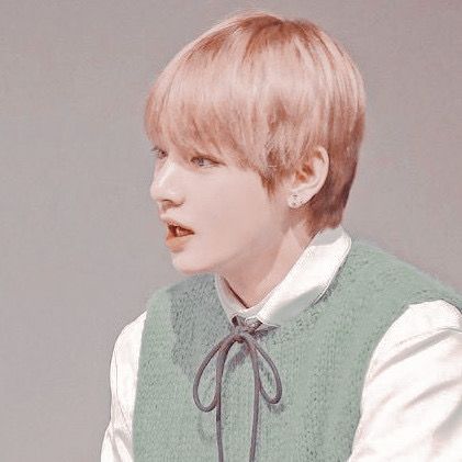 hiiii! this is a new account dedicated to Kim taehyung ♡ i will post pics and edits so please follow and rt to support this acc! thank u (◍•ᴗ•◍)✧*。😘💜
#Vante #김태형 #뷔 #태형 #KimTaehuyng #BTS