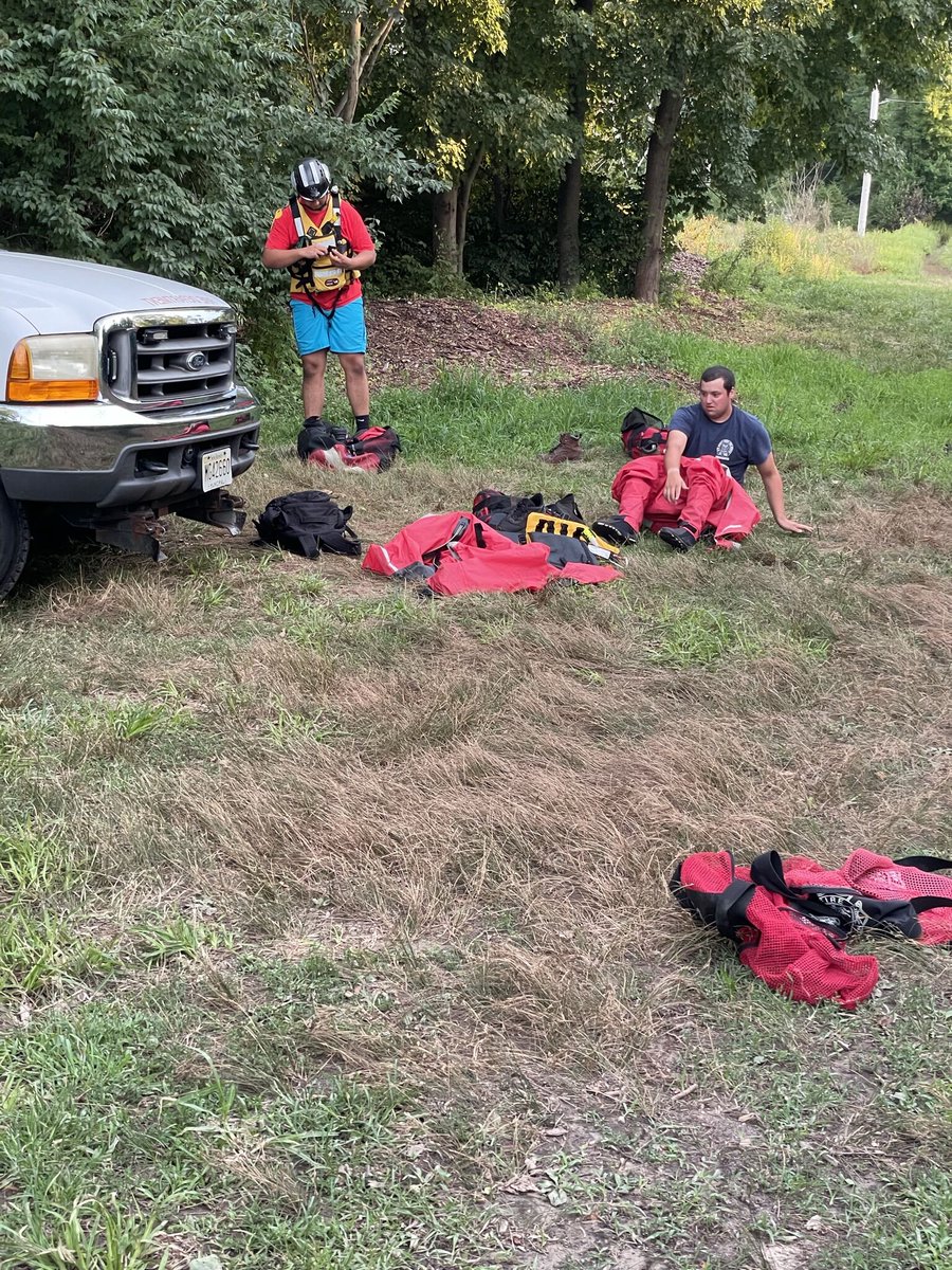 WhippanyFire's tweet photo. "The Turtles Are In The Water!!" The "Turtles" is a nickname for our water rescue team (who says we don't get to have fun). During this week's training, our members and the swift water rescue team practiced their skills in pulling victims out of the water and handling the boat. https://t.co/tk9ihomOZI