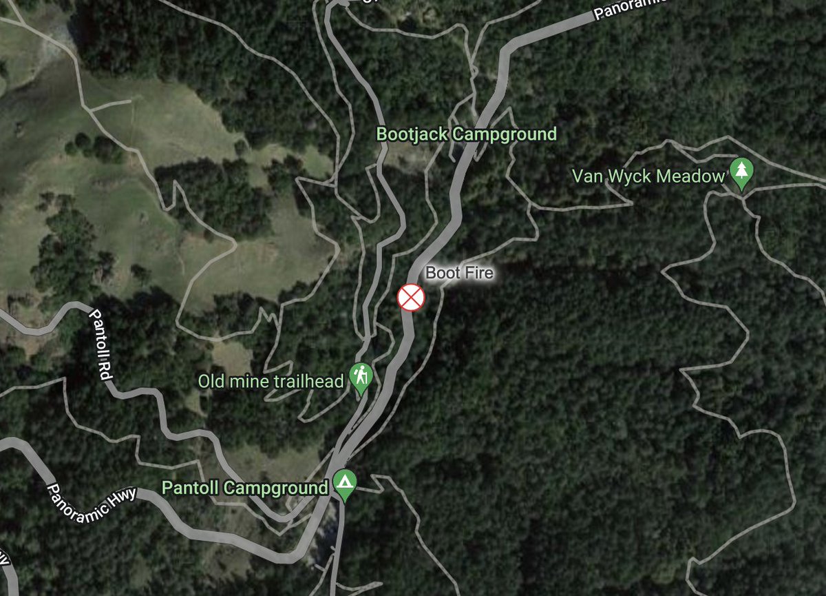 Sarah_Stierch's tweet image. #BootFire #MarinCounty #MillValley 

—3:10 PM 7/26—
🔥10x10 ft spot
👏FORWARD PROGRESS HAS BEEN STOPPED👏

Map has been moved to updated location (estimate as I don't have coordinates)