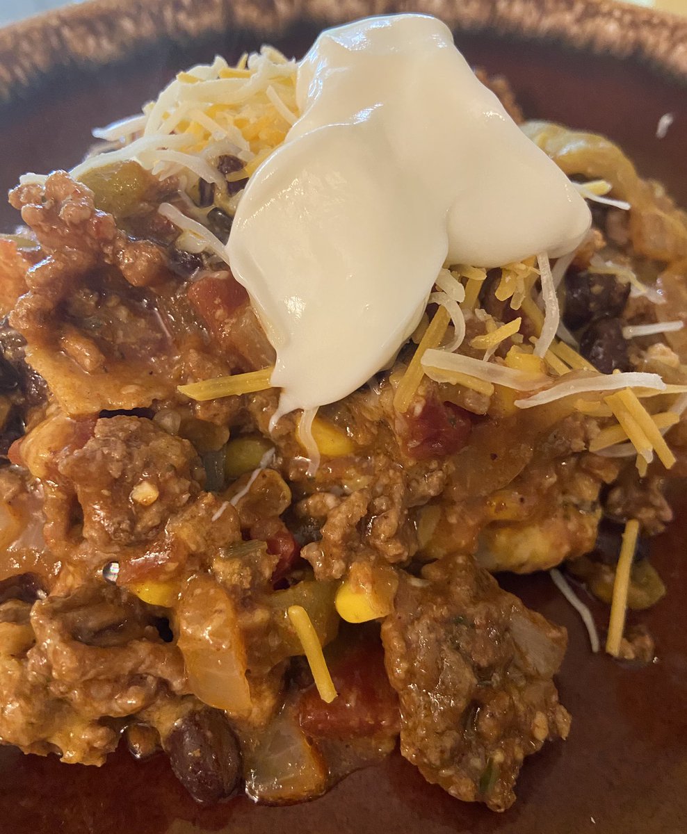 SquatsSauce's tweet photo. Spicy Mexican Casserole 🌶 https://t.co/34L0lsVFFX