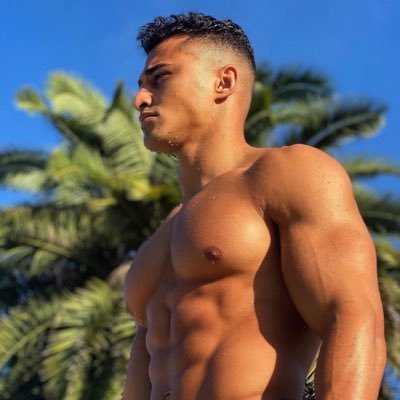 2 pic. Sexy  Big Brother 24 Joseph Abdin... ???? https://t.co/qMnuVbQmFS