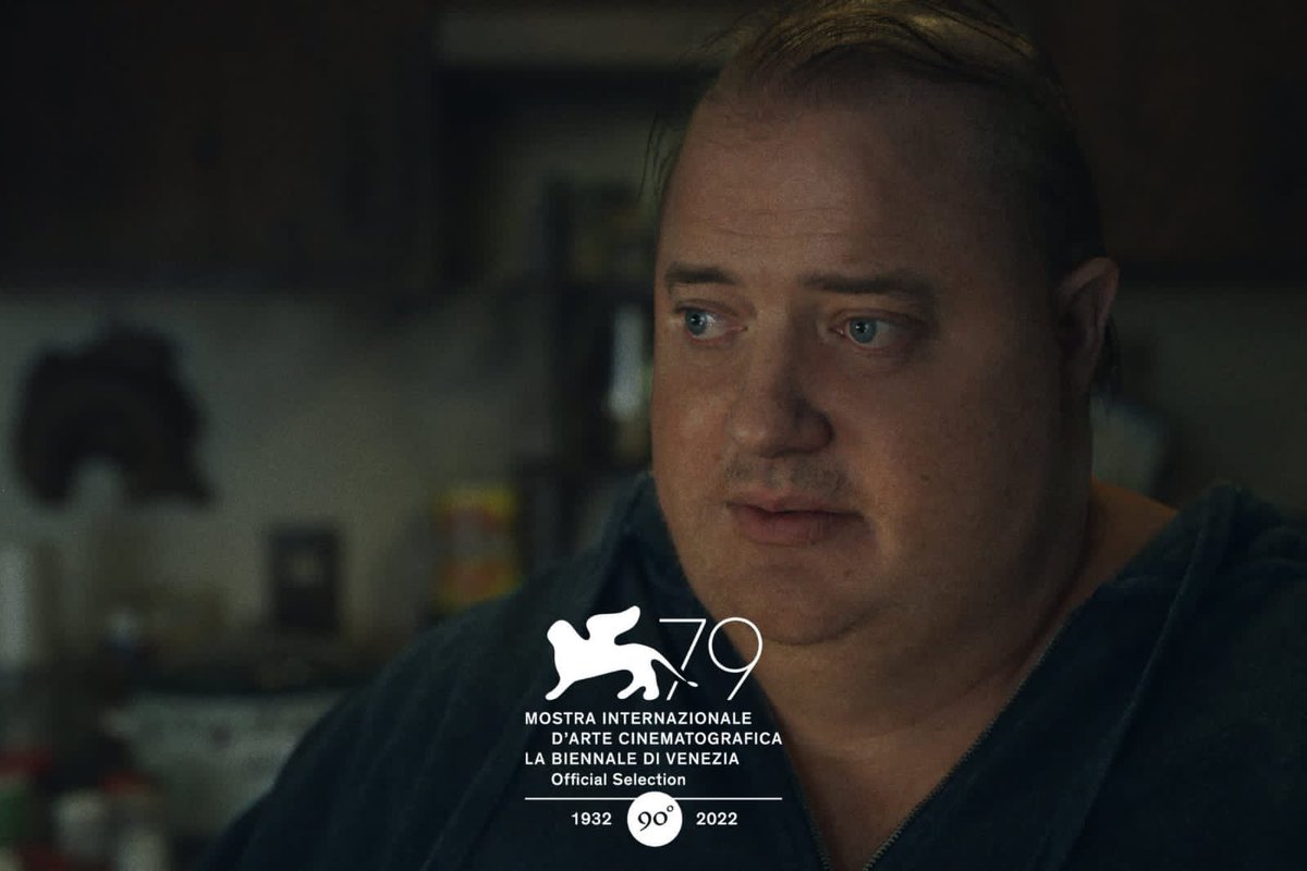 TheImperioComic's tweet photo. ¡SUPER DISTINTO! 😳 Así luce #BrendanFraser para #TheWhale, su nueva película al lado de #SadieSink (#StrangerThings) y el director #DarrenAronofsky. Fraser interpretará a un recluso de 250 kilos. Se proyectará en el Festival de cine de Venezia y llega a cines este mismo año. https://t.co/GjFZuHGtUy