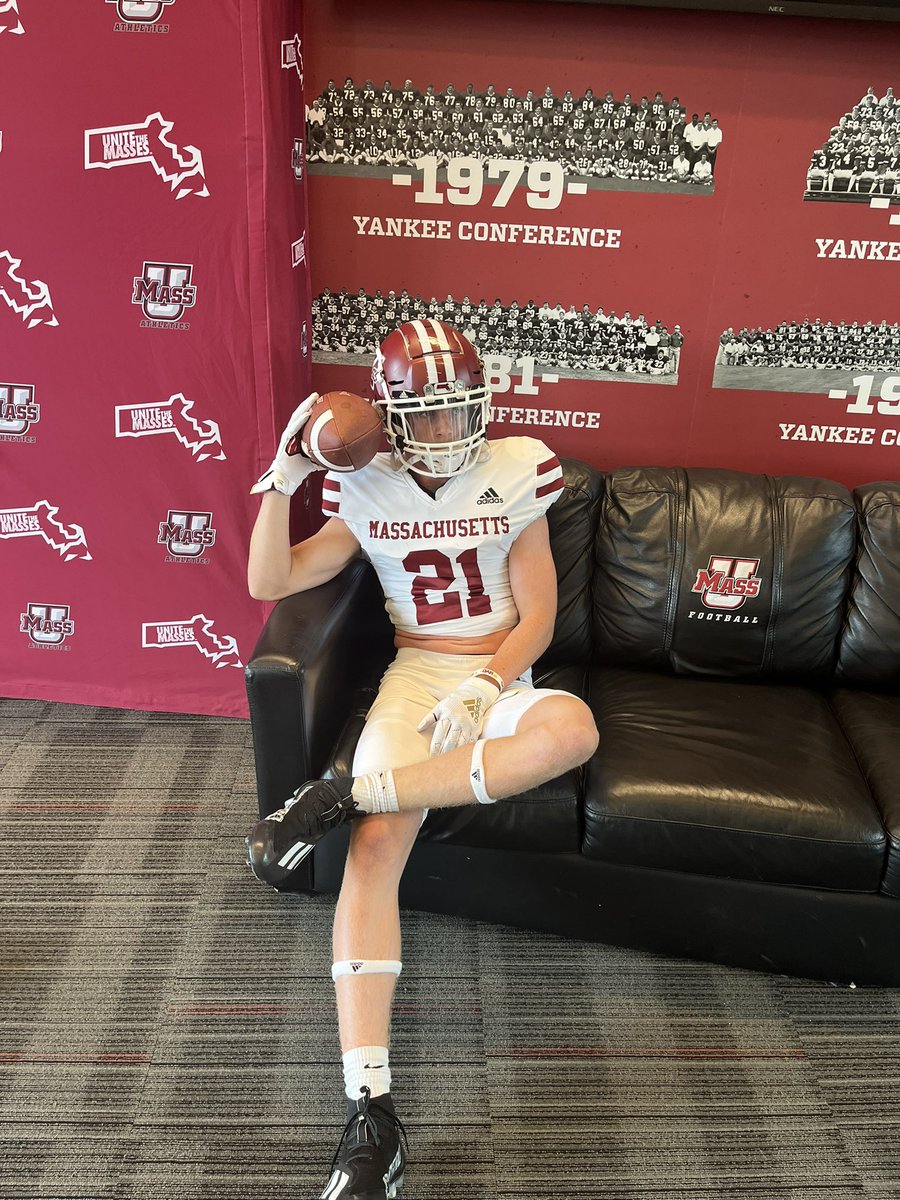 Had a great unofficial visit at UMASS today! Thank you <a href="/CoachJ_Mont/">Jesse Monteiro</a> <a href="/CoachRoPo/">Rory Pommerening</a> <a href="/Coach_DPerk/">DARRELL PERKINS</a> <a href="/ValdamarTBrower/">Valdamar Brower</a> <a href="/CoachWeachter/">Jeff Weachter</a> <a href="/dannylan51/">danny lansanah</a>