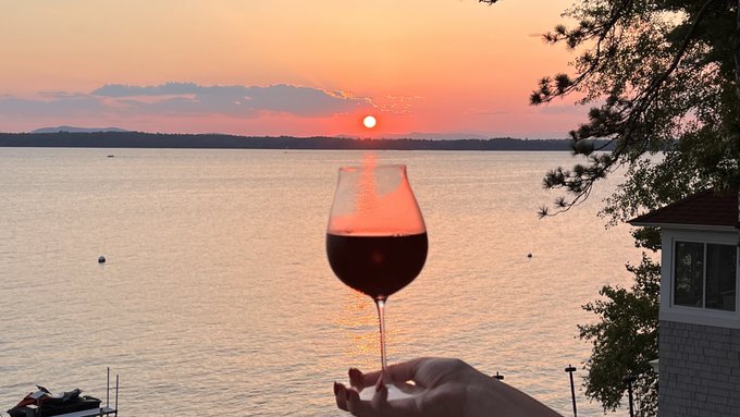 Cheers! https://t.co/LCmrpg6j1v