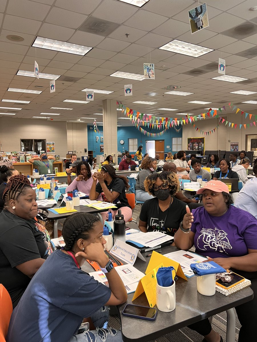 Co-facilitating the launch of Culturally Responsive Practices with <a href="/principaltford/">Tony Ford</a> was awe-inspiring. The SPED team crafted the most popular action step for the school to prioritize! 🎯❤️Let’s Go team <a href="/APSPerkerson/">Perkerson Elementary School</a> @SparkyTeach @DrSpurley <a href="/WeemsYolanda/">Yolanda Weems</a> <a href="/Selenaflorence/">Selena Florence, Ed. D.</a> <a href="/apsupdate/">ATL Public Schools</a>