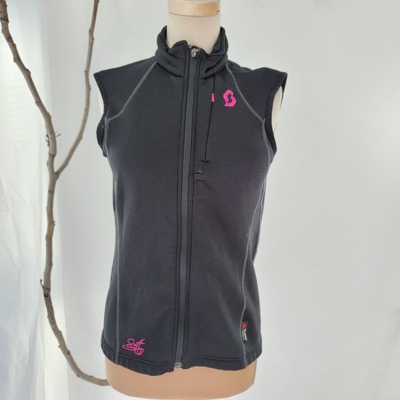 So good I had to share! Check out all the items I'm loving on <a href="/Poshmarkapp/">Poshmark</a> #poshmark #fashion #style #shopmycloset #andree #luxapothetique #scott: posh.mk/vIHmpFvlZrb