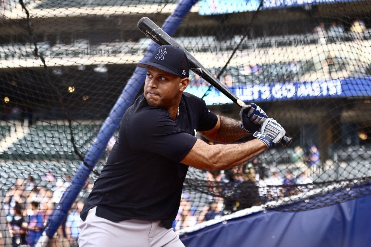 Yankees's tweet photo. Let’s ride. 

#RepBX https://t.co/dVG3cuQV7A