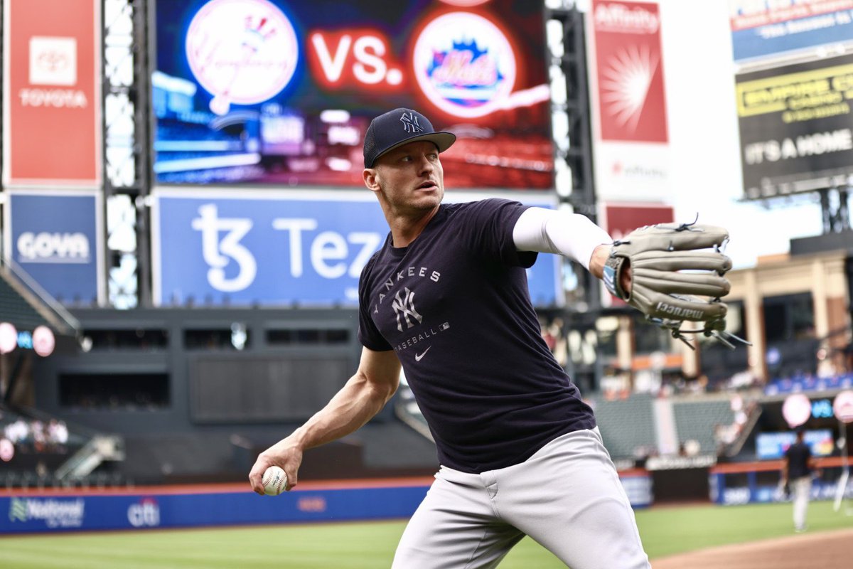 Yankees's tweet photo. Let’s ride. 

#RepBX https://t.co/dVG3cuQV7A