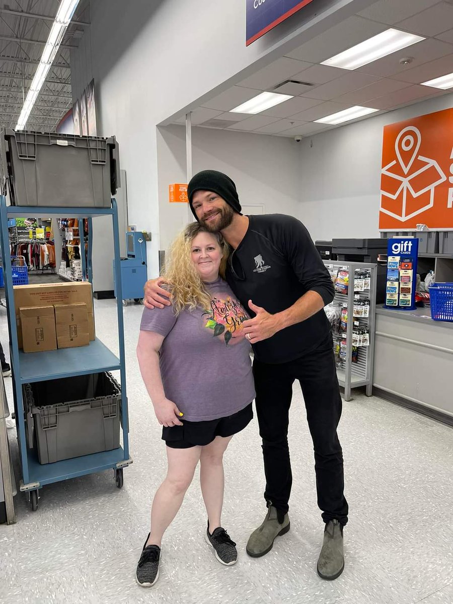 cass on Twitter "RT jarpadsource New photos of jarpad with two fans at Academy Sports