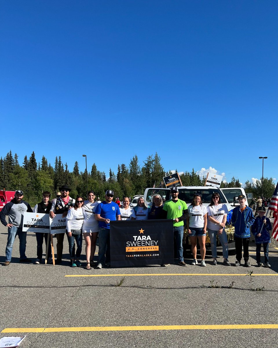 I’m Tara Sweeney and I’m running for U.S. Congress. ⭐️ The Golden Days parade was one to remember. Thank you for the warm welcome, Fairbanks! #TaraforAlaska