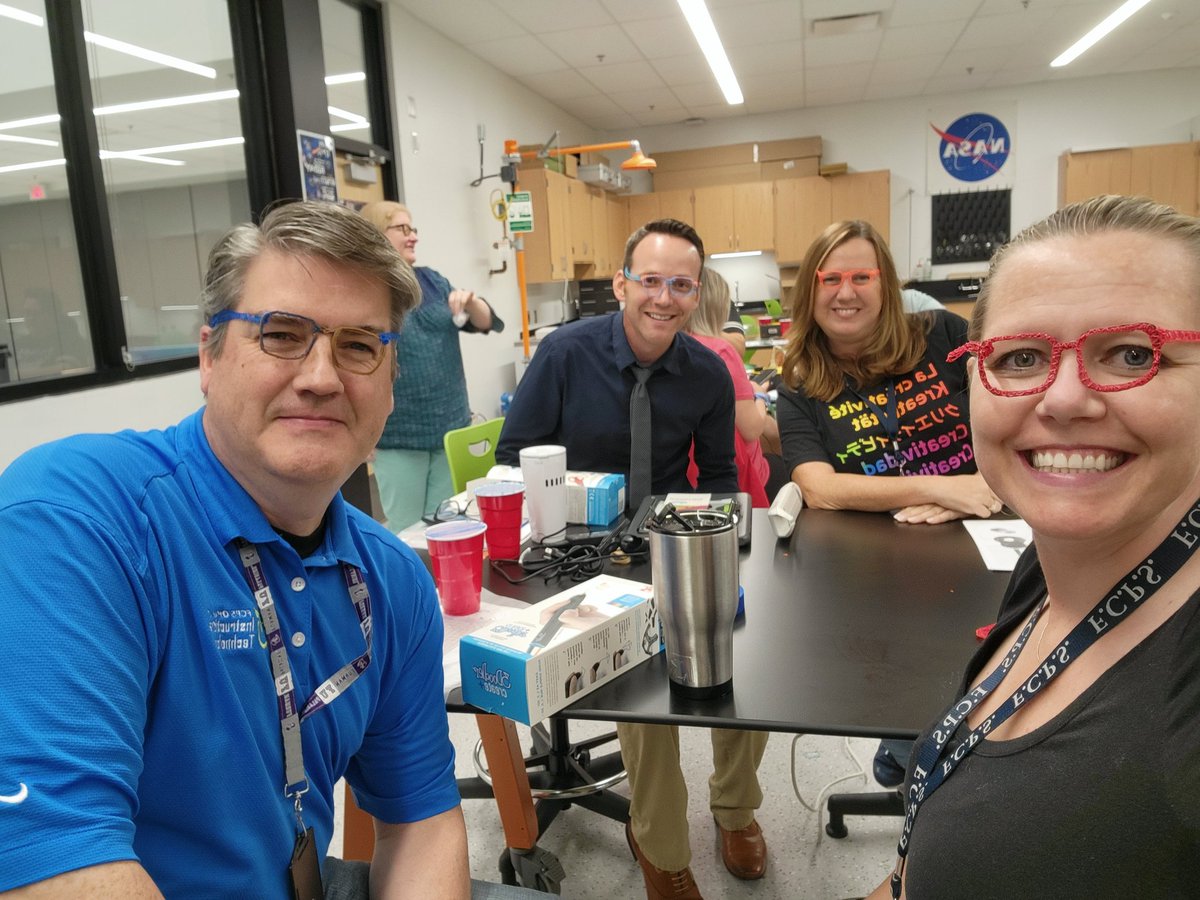 afaulknerstem's tweet photo. Some of the @fcpsoit sporting their @3Doodler glasses. @LexTechTeacher @JerryBroyles1 @EdTechKelly @shadrach73 https://t.co/LaC3M3U6Aj
