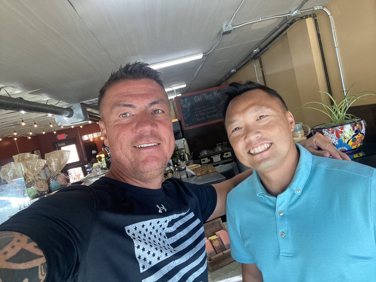 CoachGeorge5's tweet photo. Appreciate challenging conversation from a great friend, brother @UNDEFEATED_BRO . Today I needed his inspiration! Forever grateful my friend. #AsianBrother #ReadTheRoom โ๏ธ
@DefMomentsPod https://t.co/8f80sAr9Tb