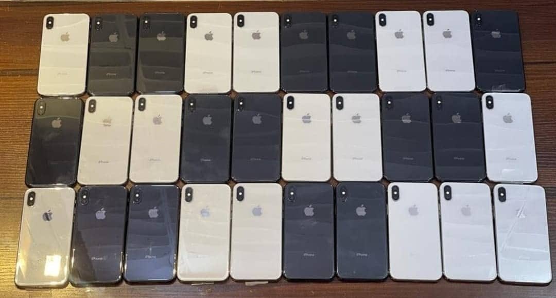 DRealRaytech's tweet photo. iPhone X
64gb and 256GB available
____________
Send a DM to place an order
Our digital store is Available 24/7
Or 📲 call/WhatsApp; 09059043632
#DRealRaytech #RAYTECH🔌 #Apple #iPhoneX #iPhone https://t.co/nx750VB5ZO