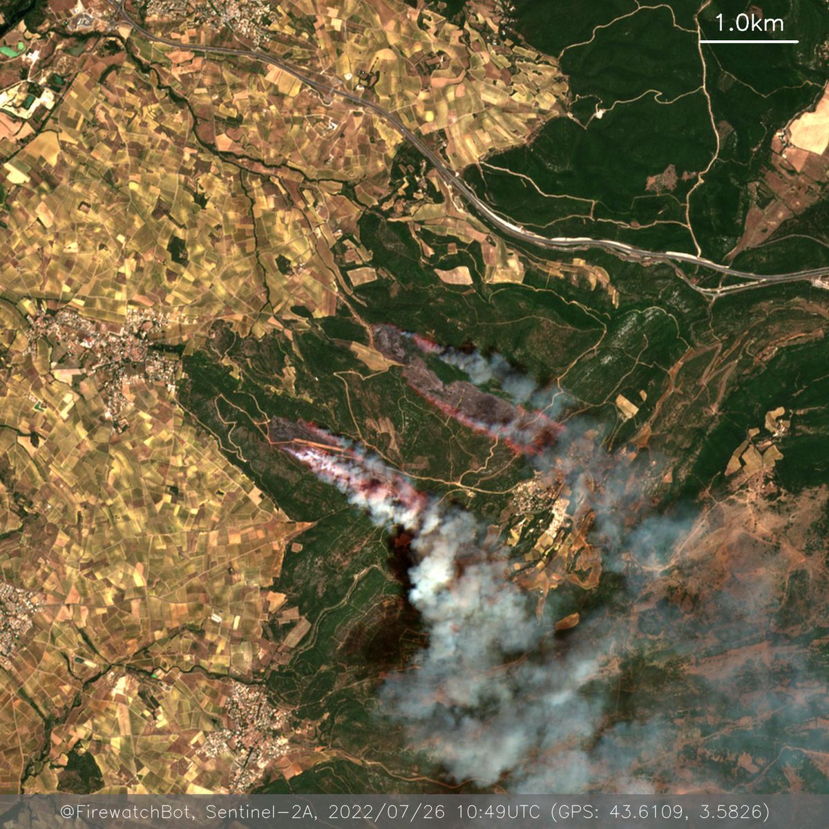 Fire detected from #Sentinel2

🗺 Place: Hérault, Occitanie, #France
🕛 Date: 2022/07/26 10:49UTC

View location: maps.google.com/?q=43.61087583… (43.6109, 3.5826)