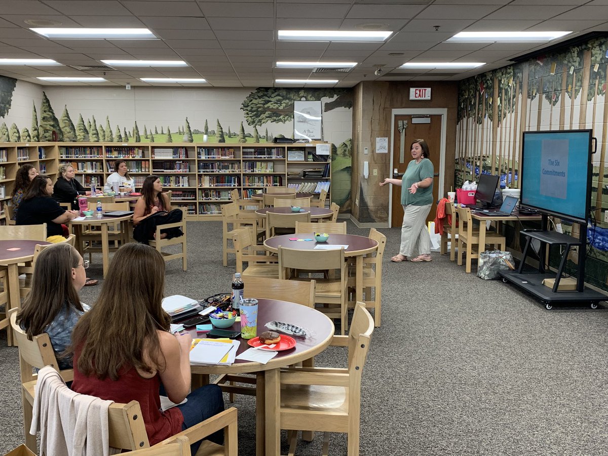 Our reading teachers are gearing up for another wonderful school year! Mrs. Clifford led an outstanding Literacy training. 📚