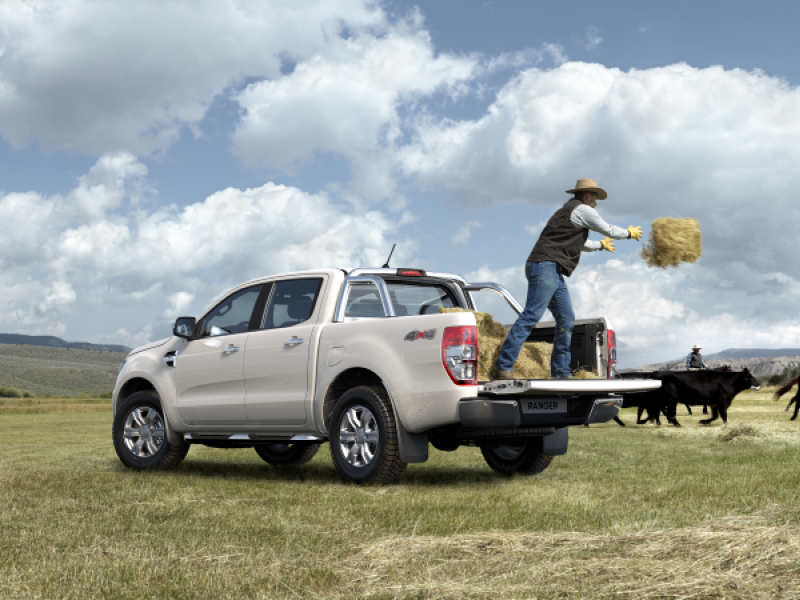 La #Ranger #Diesel es tu mejor aliada; te acompaña en tus viajes, en el trabajo, en los deportes y en los terrenos más complejos.

Disponible en nuestros concesionarios #FordVenezuela 