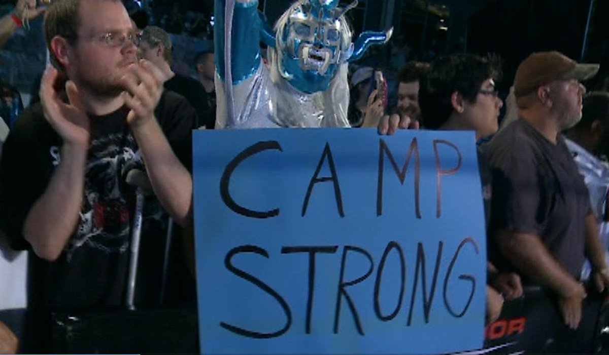 UltraLiger's tweet photo. Happy Birthday, @roderickstrong 🎂
Enjoy your day.
#CampStrong 
:) https://t.co/cG2HG7KKTz