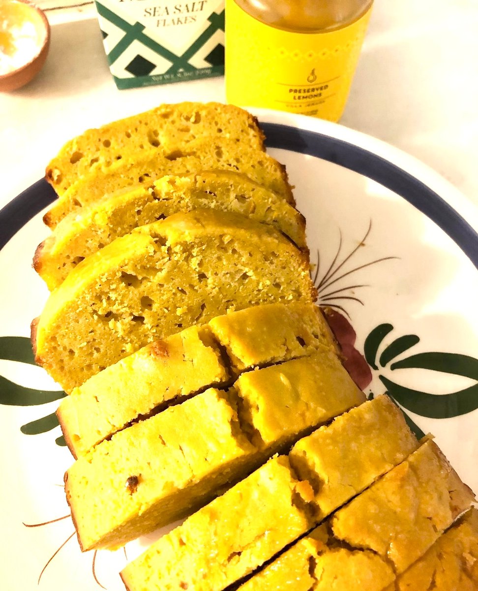 locopops's tweet photo. A gorgeous lemon cake with #preservedlemons and #maldonseasalt. Made with lots of love by our own Vivien @everykidcooks

#dessertfirst #durhamnc #durhamlife #trianglenc #trianglencliving #trianglefoodies  #trifoodies #durhamfoodie #shoplocal  #shoplocaldurham https://t.co/yT5C1qTBsz