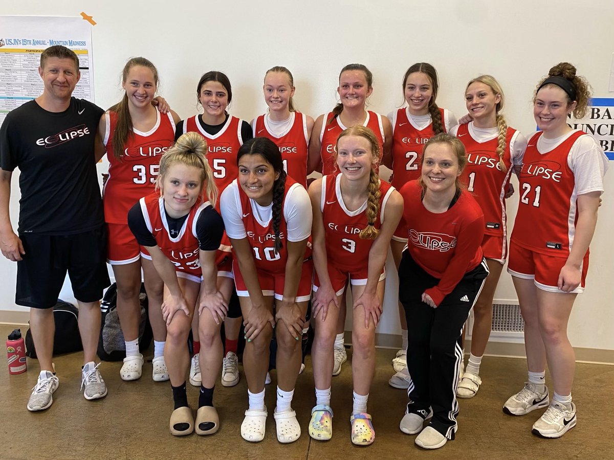 Tough day as it was the end of our ⁦@MVEclipseBball⁩ season. Girls played great going 4-1 in Denver. Going to miss coaching this group, but can’t wait to see where they sign. The colleges that get these girls will be super lucky.