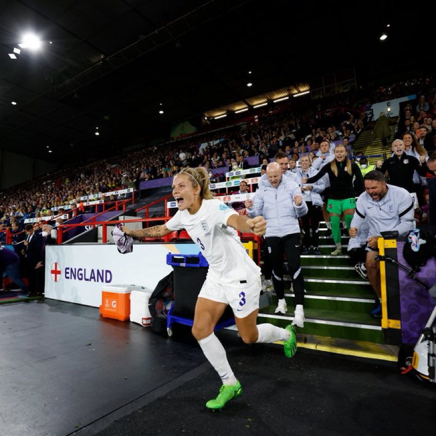 Pretty much how we all felt at the final whistle right? Massive congrats to the #Lionesses and hopefully many of you will be at @WembleyStadium?