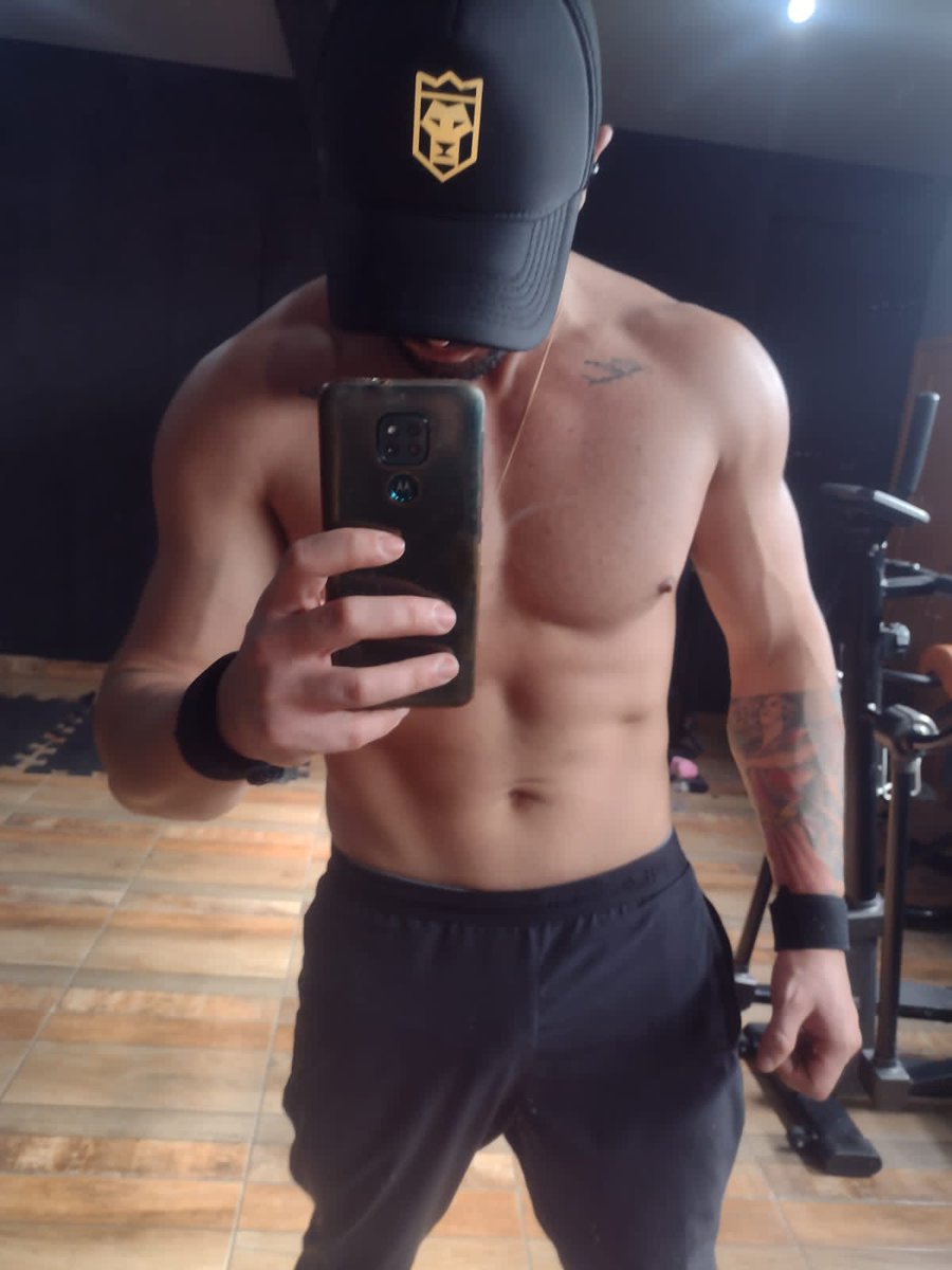 jonnasbrothe's tweet photo. Gostamos de ver notificações de transferência porque sabemos que mais um capacho caiu em submissão, e isso é bom demais!! 💜🥵 https://t.co/xZhaHeAwRa