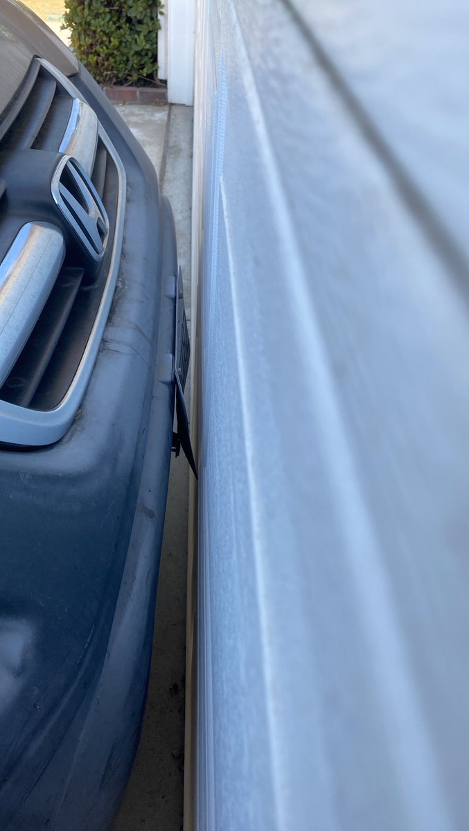 YourmanGodfrey's tweet image. “Hey Sabrina can you pull up as close as possible to the garage please”

#sheunderstoodtheassignment